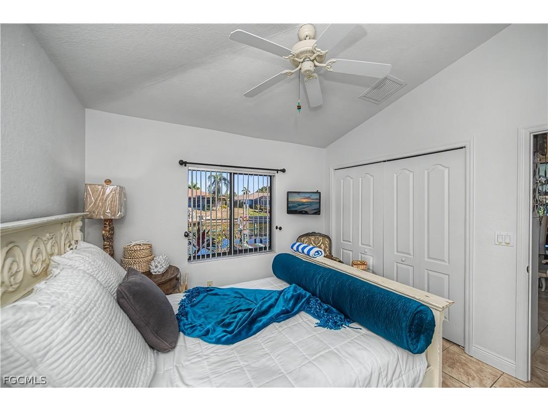 3229 SE 1st Court Cape Coral FL 33904 2026008652 image9