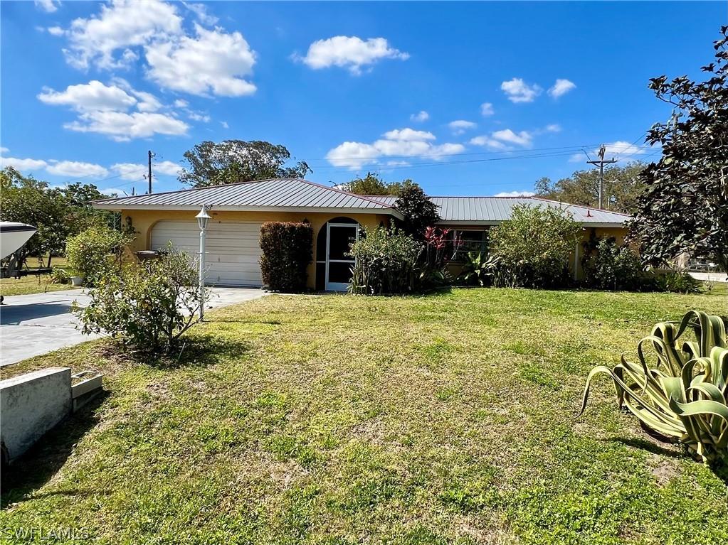 323 Edward Avenue Lehigh Acres FL 33936 224032737 image1