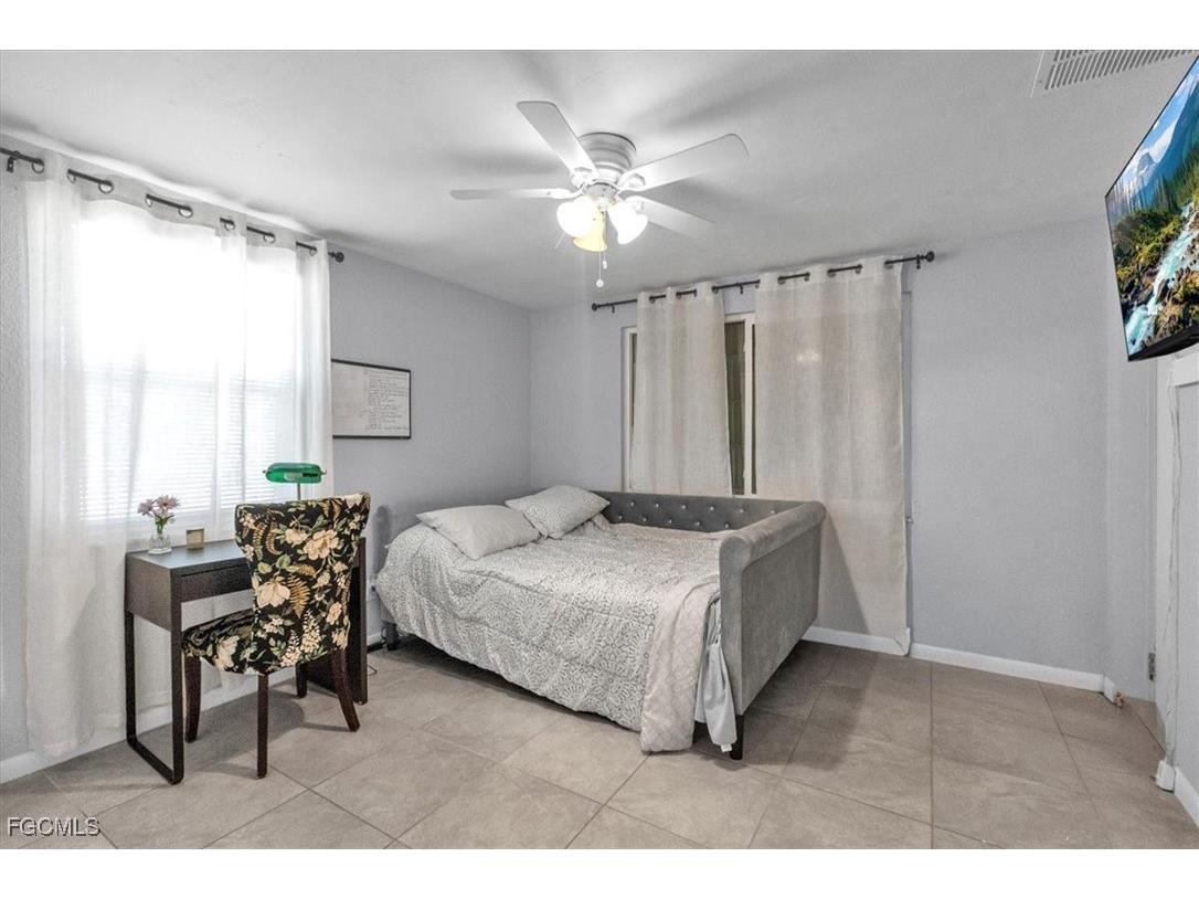 323 Hollywood Street Lehigh Acres FL 33936 2026006049 image15