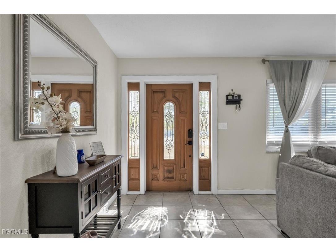 323 Hollywood Street Lehigh Acres FL 33936 2026006049 image2