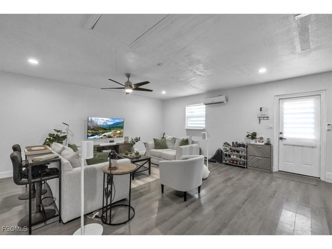323 Hollywood Street Lehigh Acres FL 33936 2026006049 image29