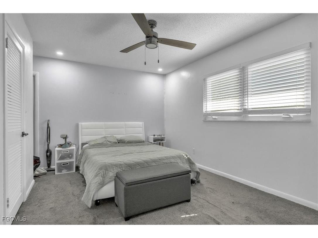 323 Hollywood Street Lehigh Acres FL 33936 2026006049 image35