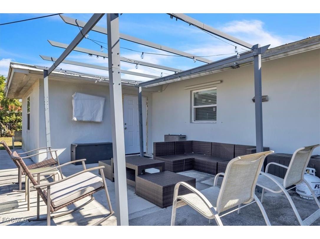 323 Hollywood Street Lehigh Acres FL 33936 2026006049 image41
