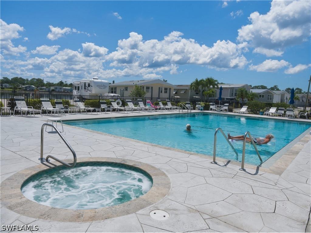 323 Imperial Wilder Boulevard #323 Naples FL 34114 226018456 image33