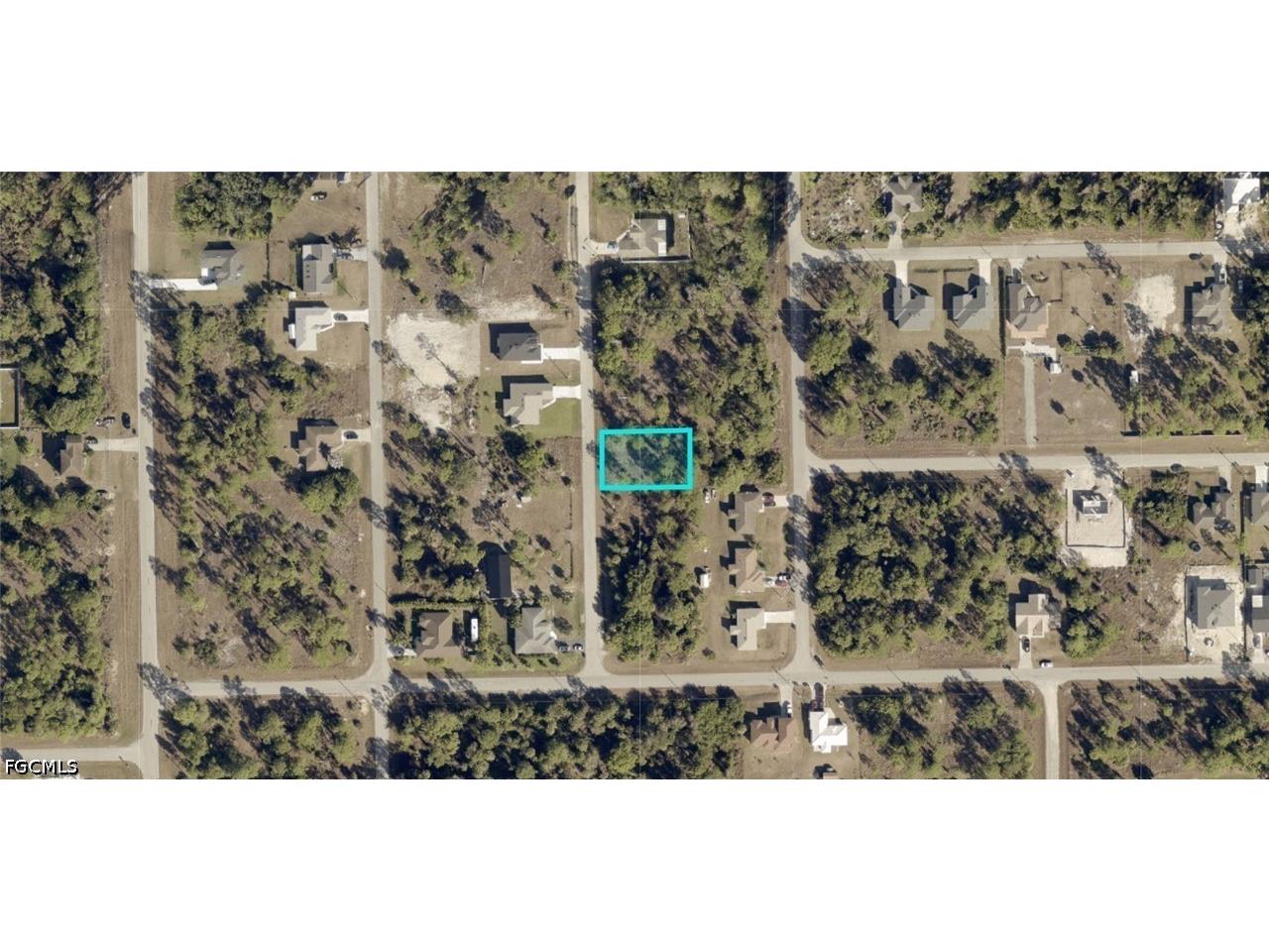 323 Malaga Avenue S Lehigh Acres FL 33974 2026029207 image2