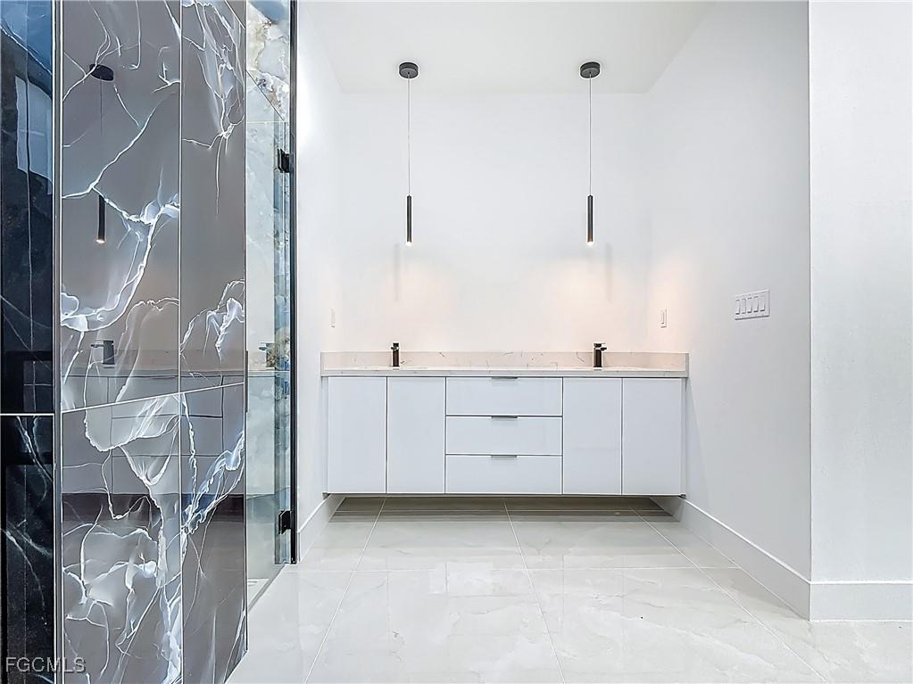 323 NE 19th Terrace Cape Coral FL 33909 2025025488 image19