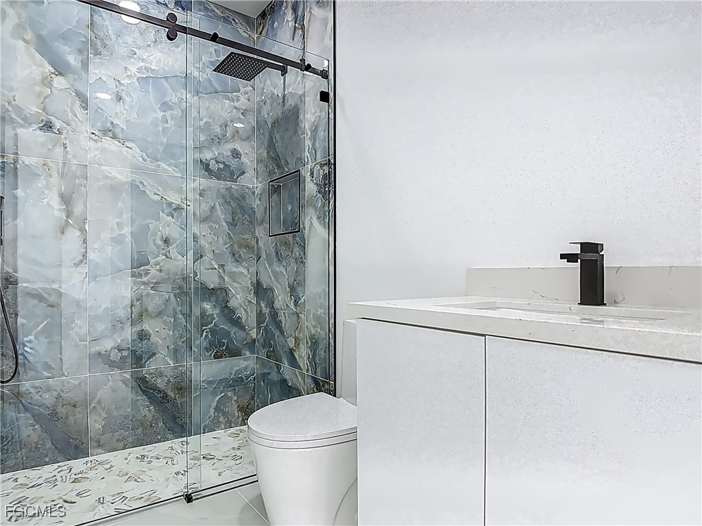 323 NE 19th Terrace Cape Coral FL 33909 2025025488 image9