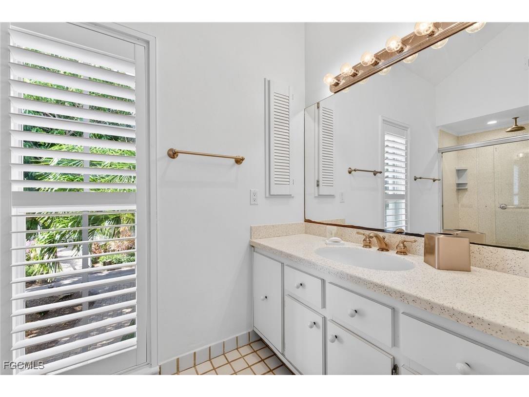 323 Useppa Island Useppa Island FL 33924 2025023656 image19