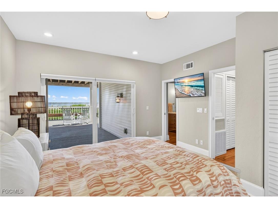 323 Useppa Island Useppa Island FL 33924 2025023656 image23