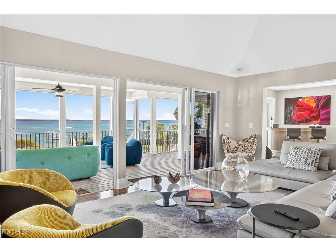 323 Useppa Island Useppa Island FL 33924 2025023656 image8