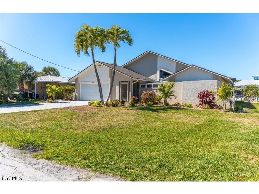 323 Washington Court Fort Myers Beach FL 33931 2026019539 image9