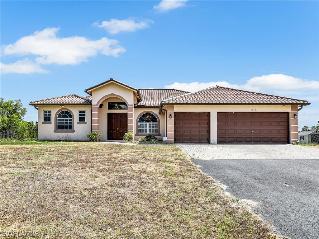 3230 66th Avenue NE Naples FL 34120 224039787 image1