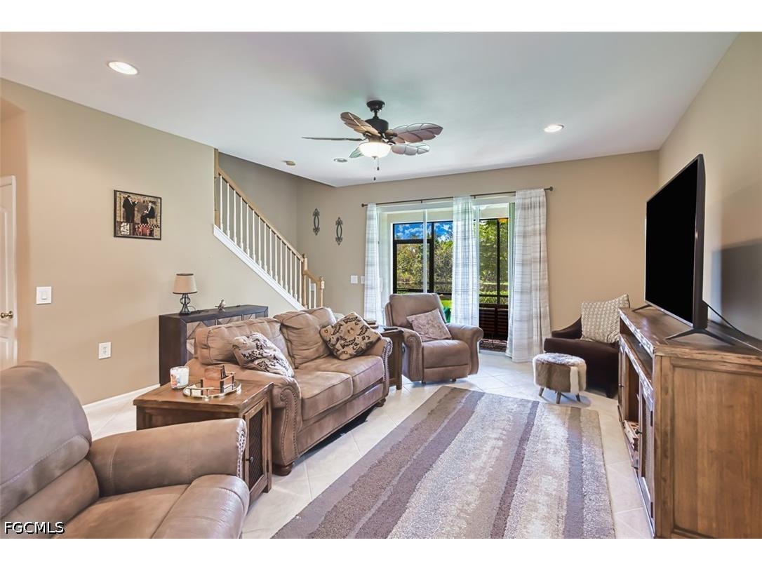3230 Cottonwood Bend #406 Fort Myers FL 33905 2026028642 image2