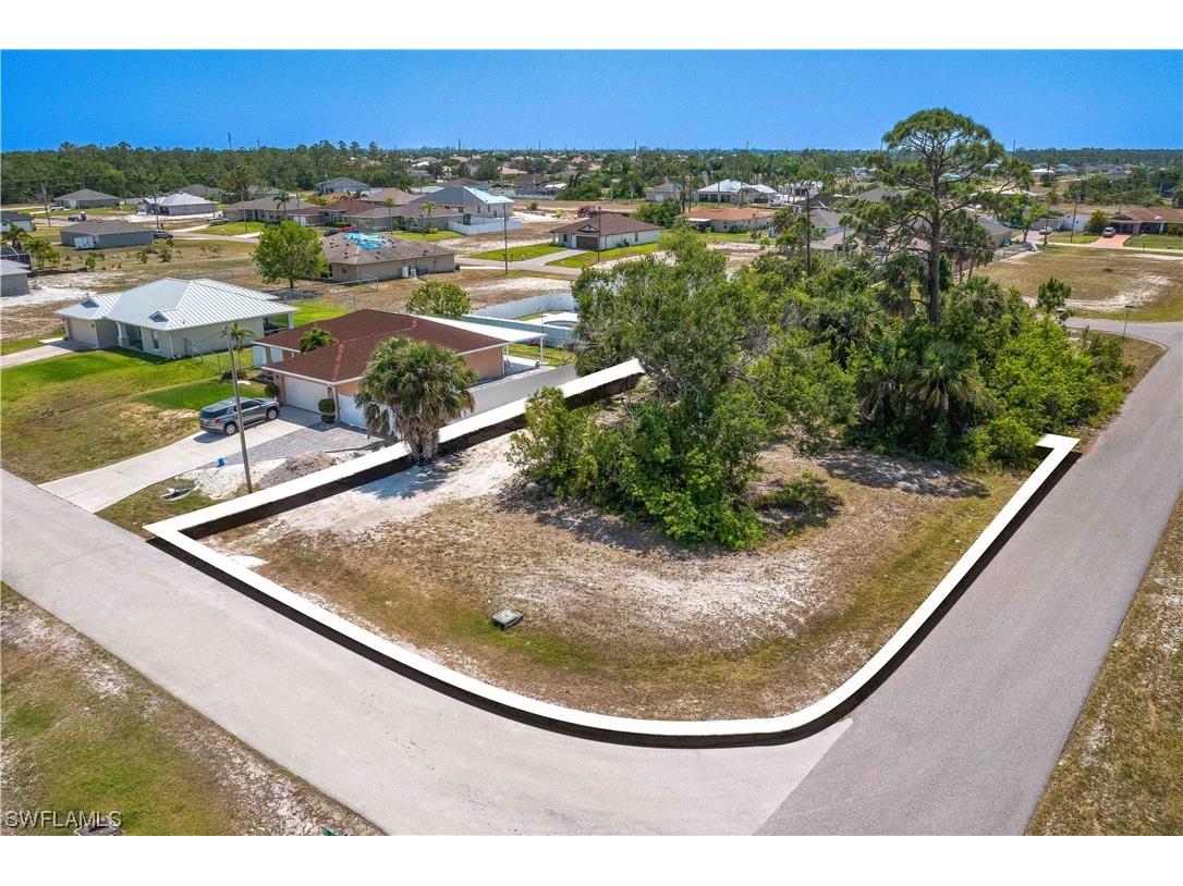 3230 NE 14th Place Cape Coral FL 33909 224004322 image1