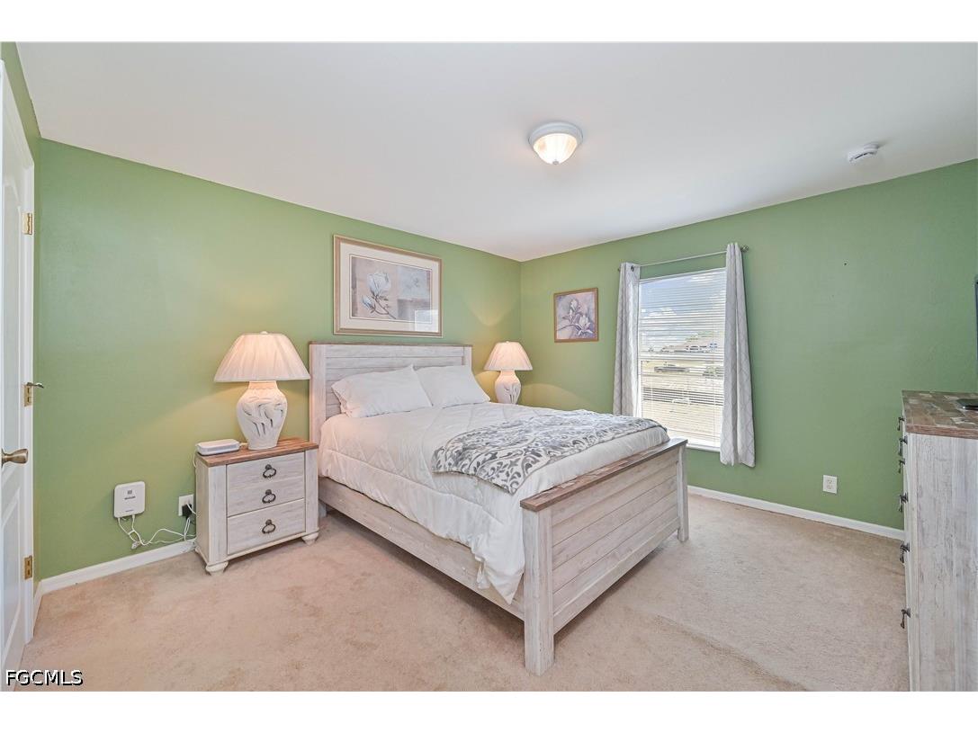 3230 NW 3rd Place Cape Coral FL 33993 2026020763 image18