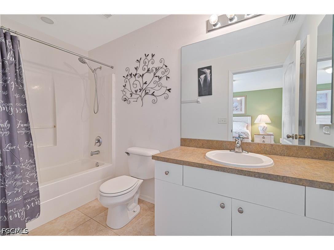 3230 NW 3rd Place Cape Coral FL 33993 2026020763 image21