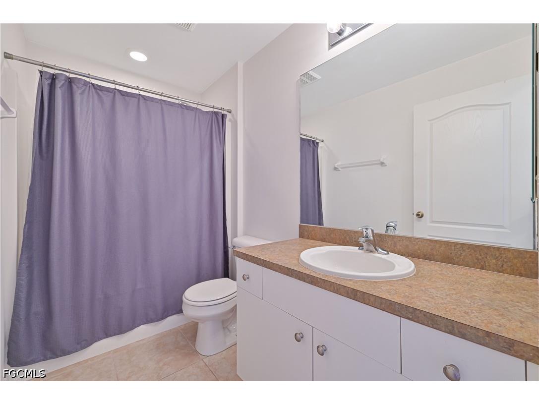 3230 NW 3rd Place Cape Coral FL 33993 2026020763 image24