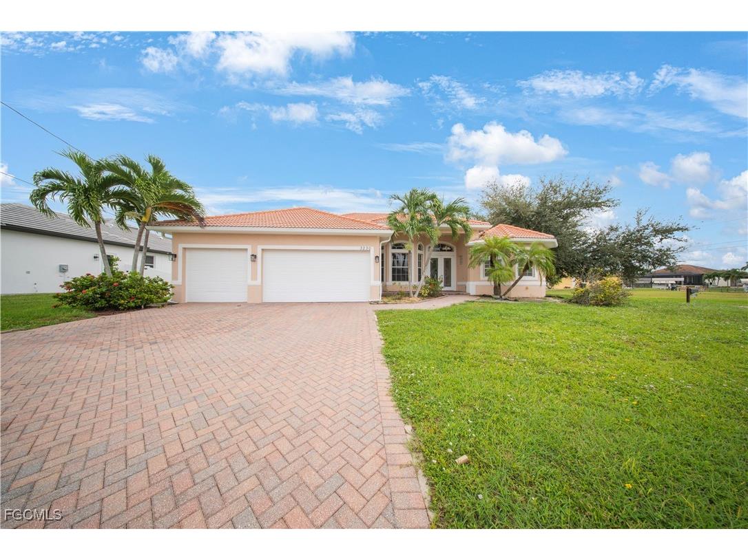 3230 SW 4th Terrace Cape Coral FL 33991 2025014418 image1