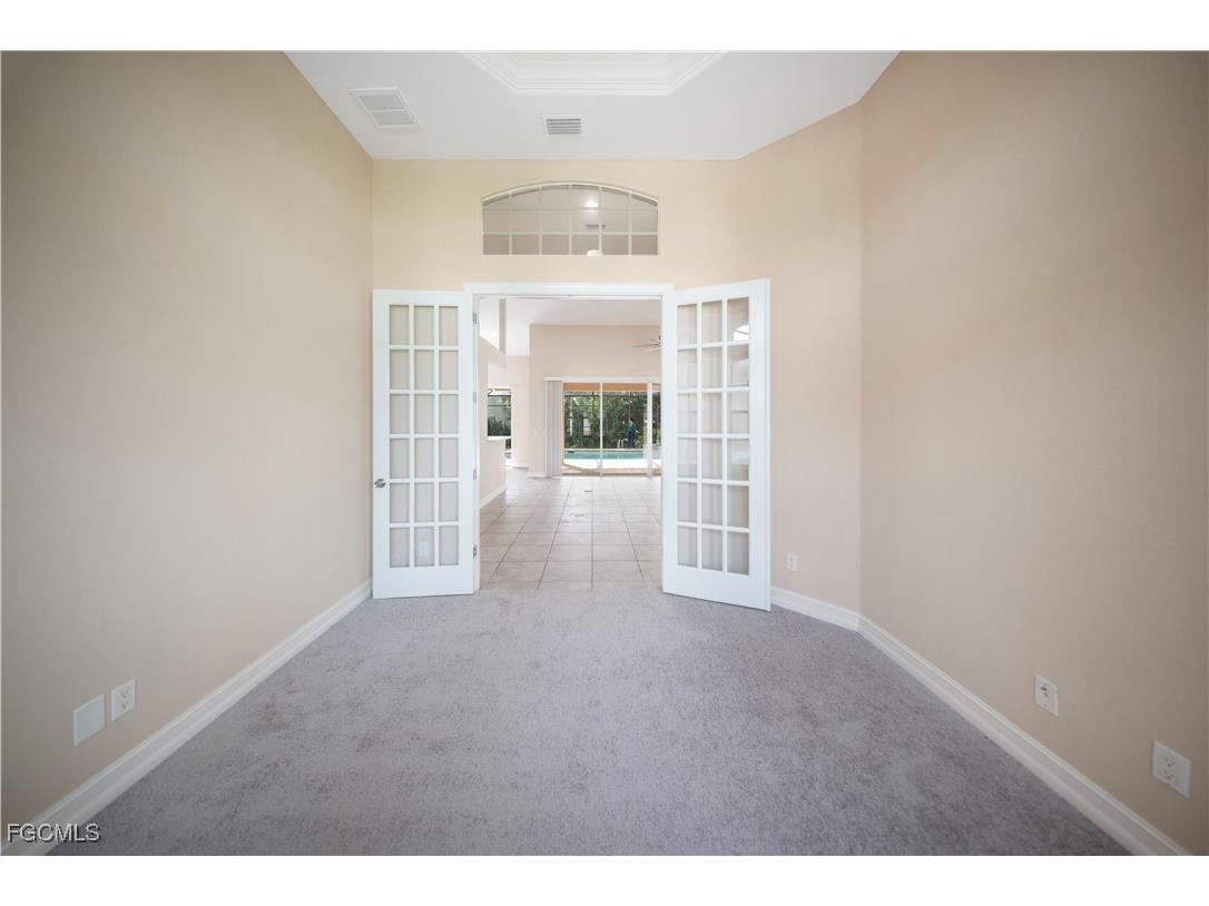 3230 SW 4th Terrace Cape Coral FL 33991 2025014418 image13