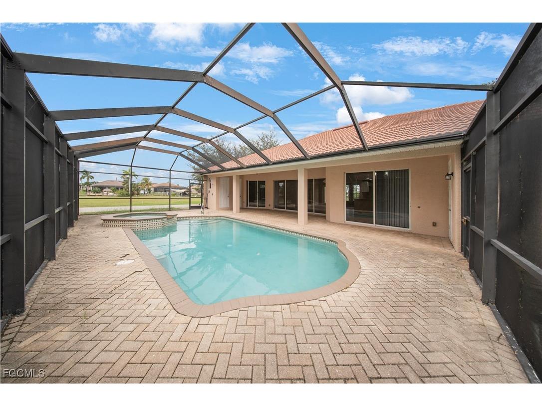 3230 SW 4th Terrace Cape Coral FL 33991 2025014418 image21
