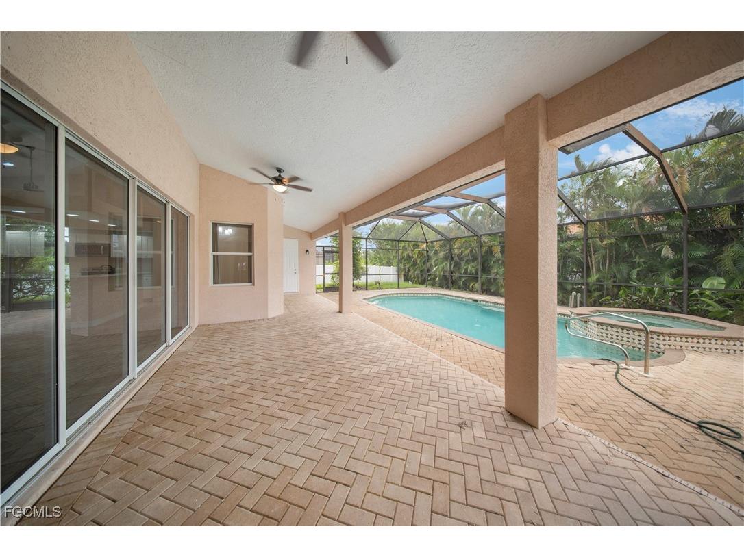 3230 SW 4th Terrace Cape Coral FL 33991 2025014418 image23