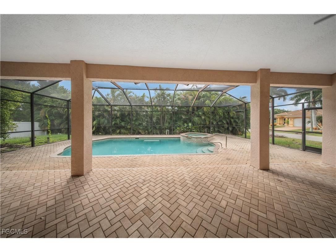 3230 SW 4th Terrace Cape Coral FL 33991 2025014418 image24