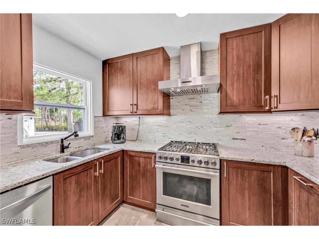 3231 13th Avenue SW Naples FL 34117 226012015 image11