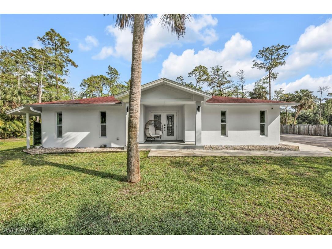 3231 13th Avenue SW Naples FL 34117 226012015 image2