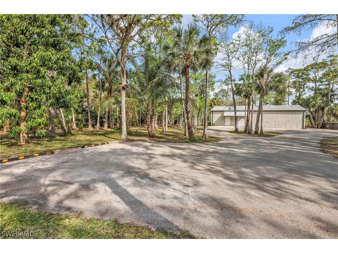 3231 13th Avenue SW Naples FL 34117 226012015 image39