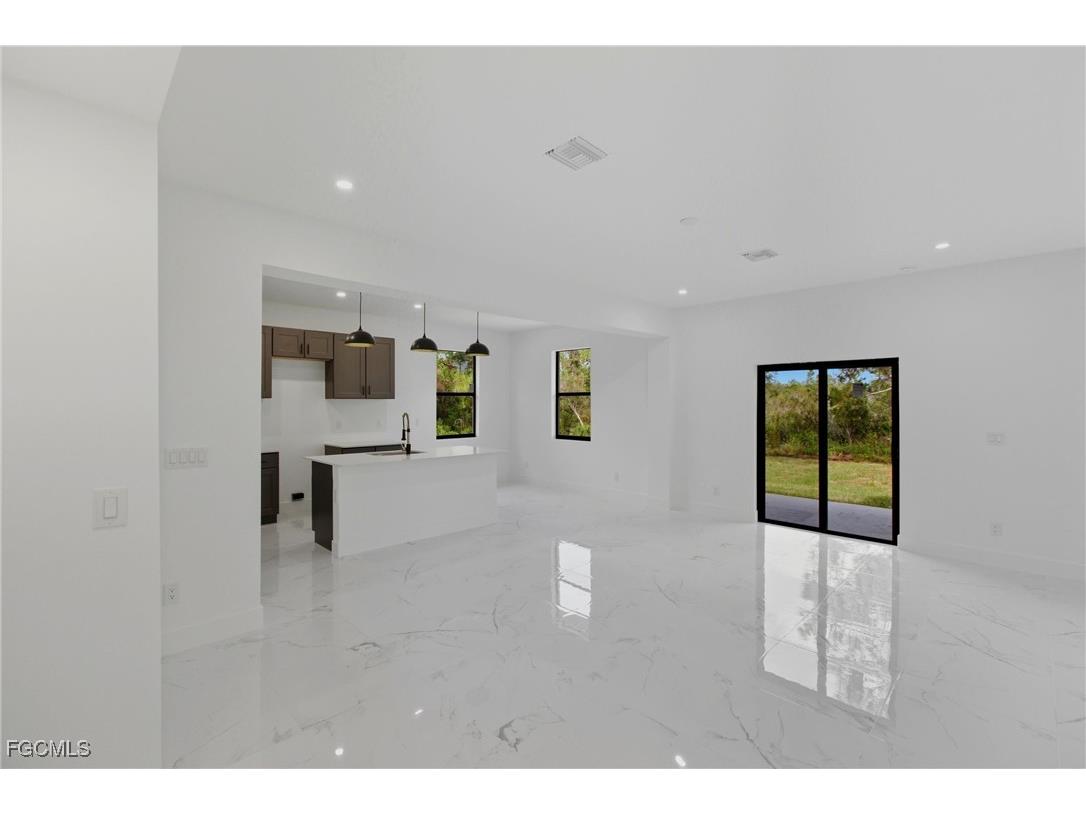 3231 57th Street W Lehigh Acres FL 33971 2025015308 image3