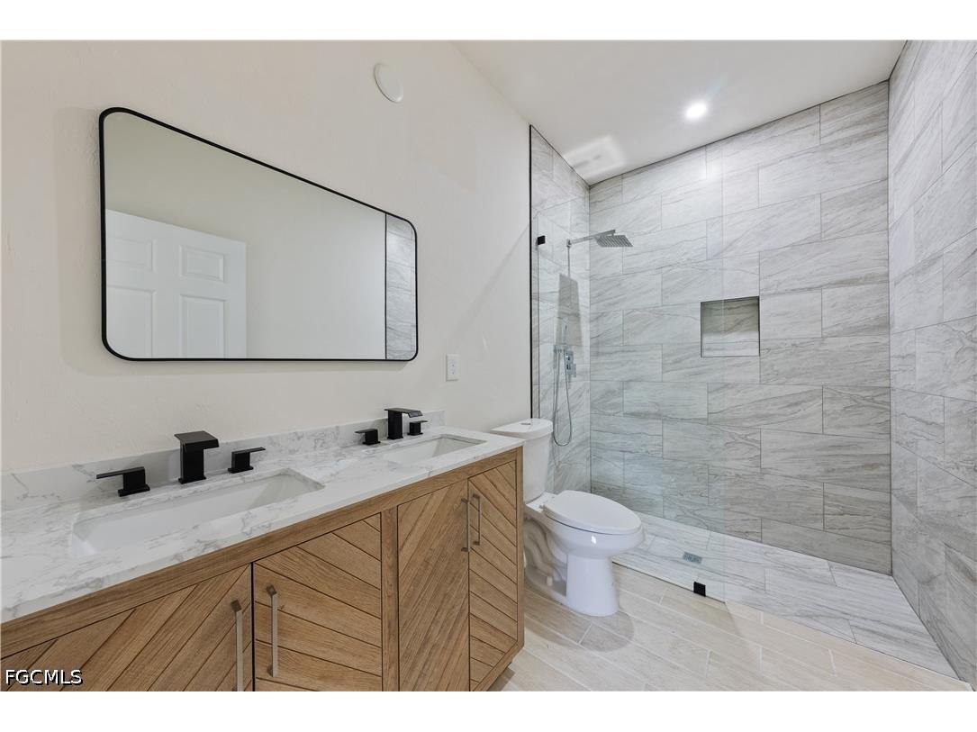 3231 57th Street W Lehigh Acres FL 33971 2026018844 image19