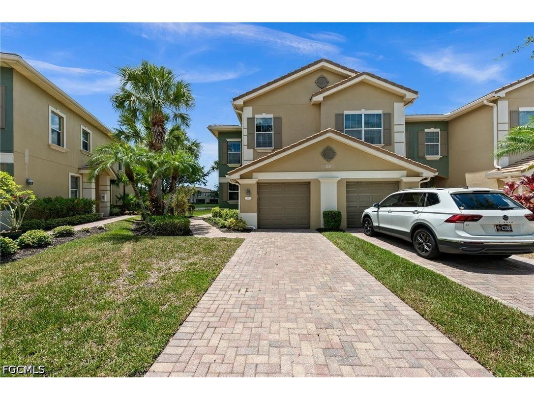 3231 Cottonwood Bend #301 Fort Myers FL 33905 2026027020 image1