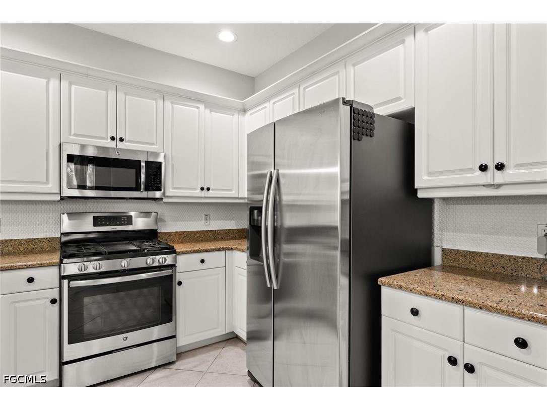 3231 Cottonwood Bend #301 Fort Myers FL 33905 2026027020 image13