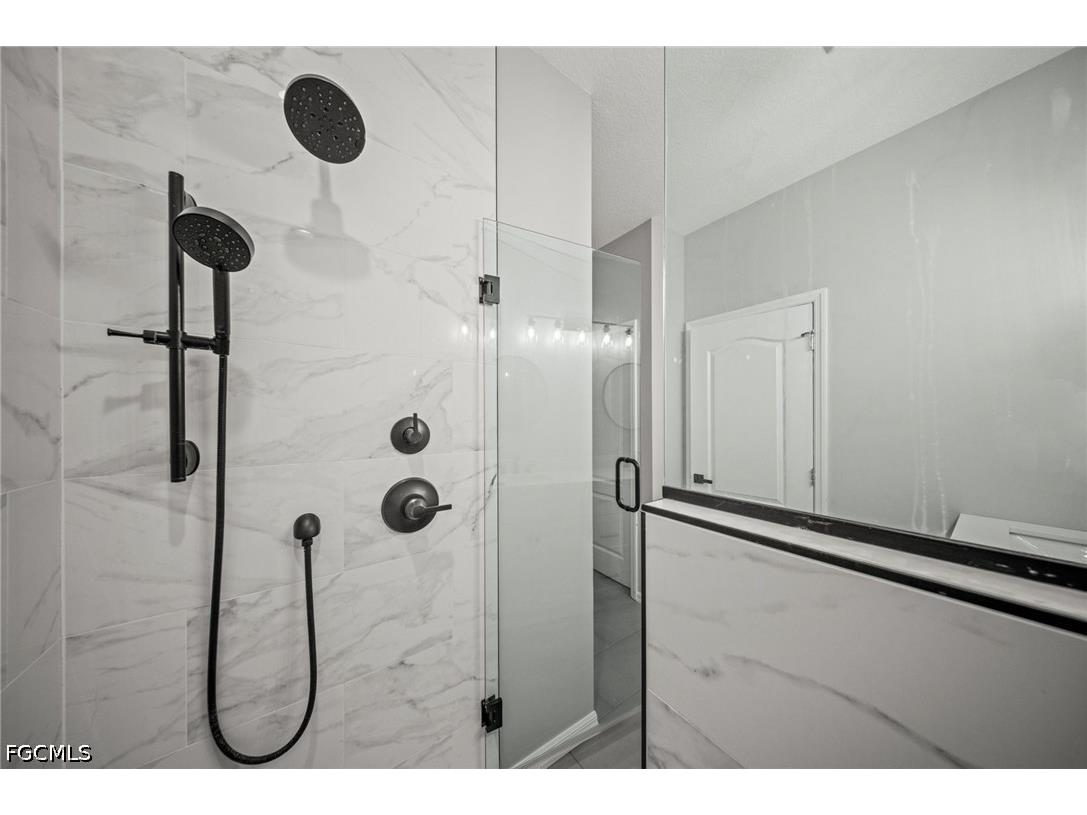 3231 Cottonwood Bend #301 Fort Myers FL 33905 2026027020 image24
