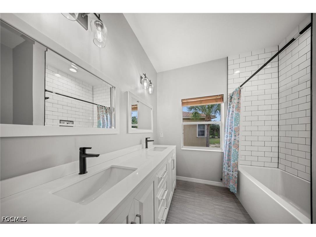 3231 Cottonwood Bend #301 Fort Myers FL 33905 2026027020 image27