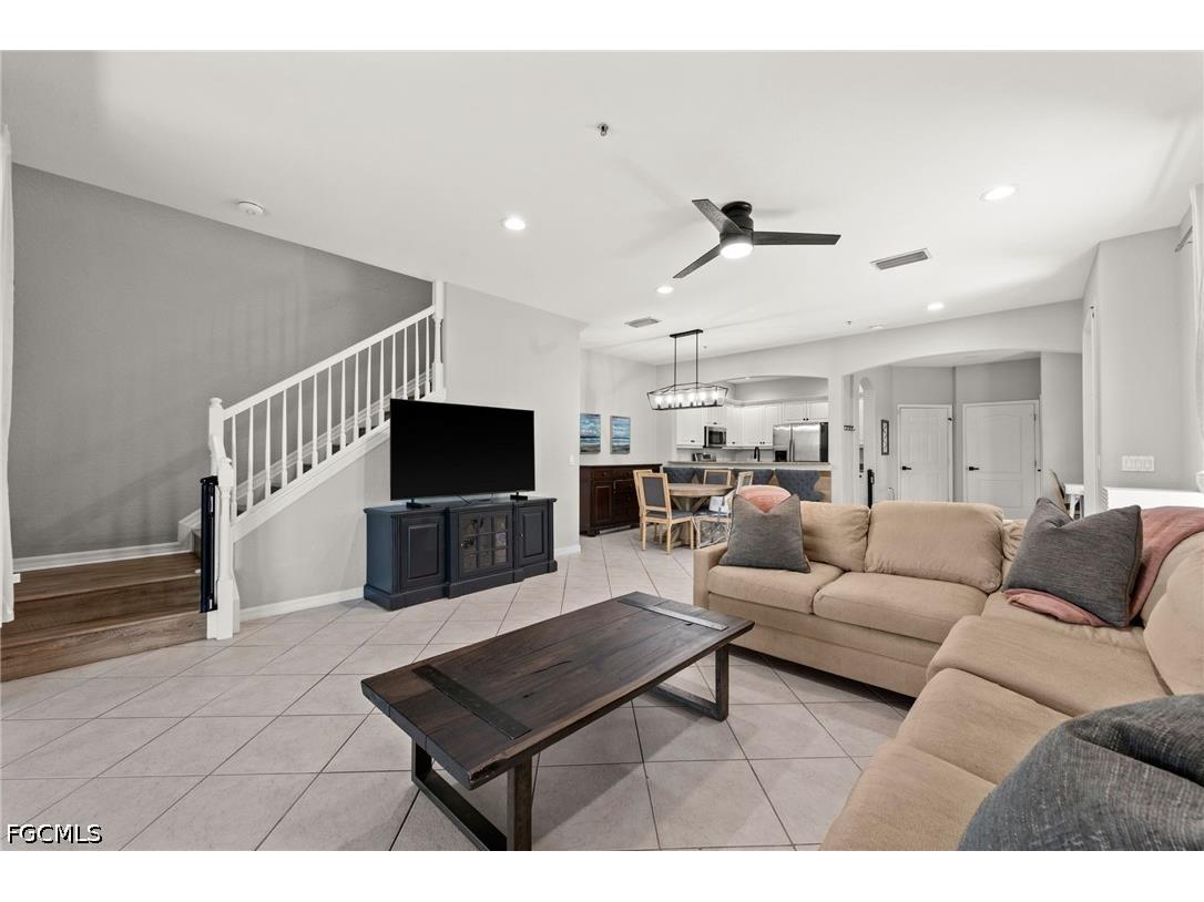 3231 Cottonwood Bend #301 Fort Myers FL 33905 2026027020 image5