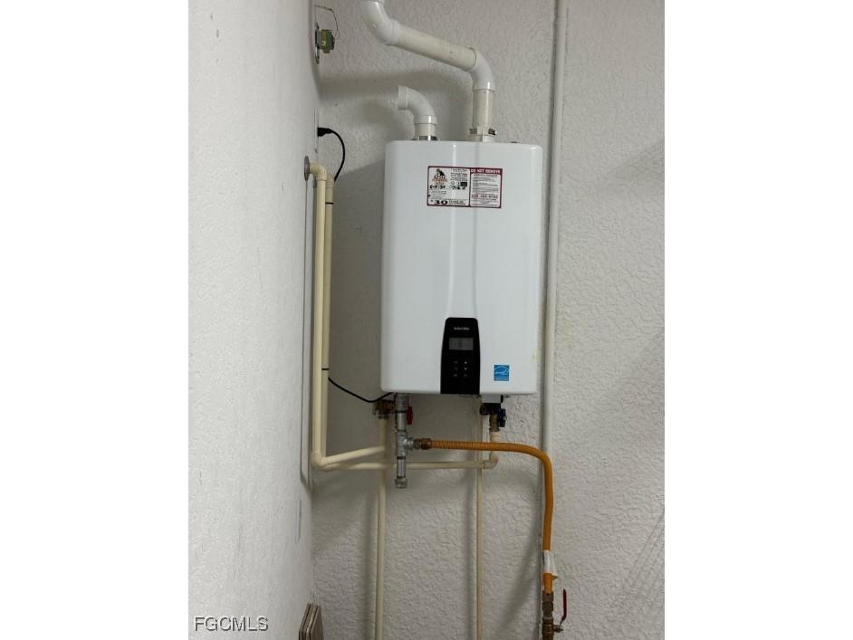 3231 Cottonwood Bend #303 Fort Myers FL 33905 2025010576 image33