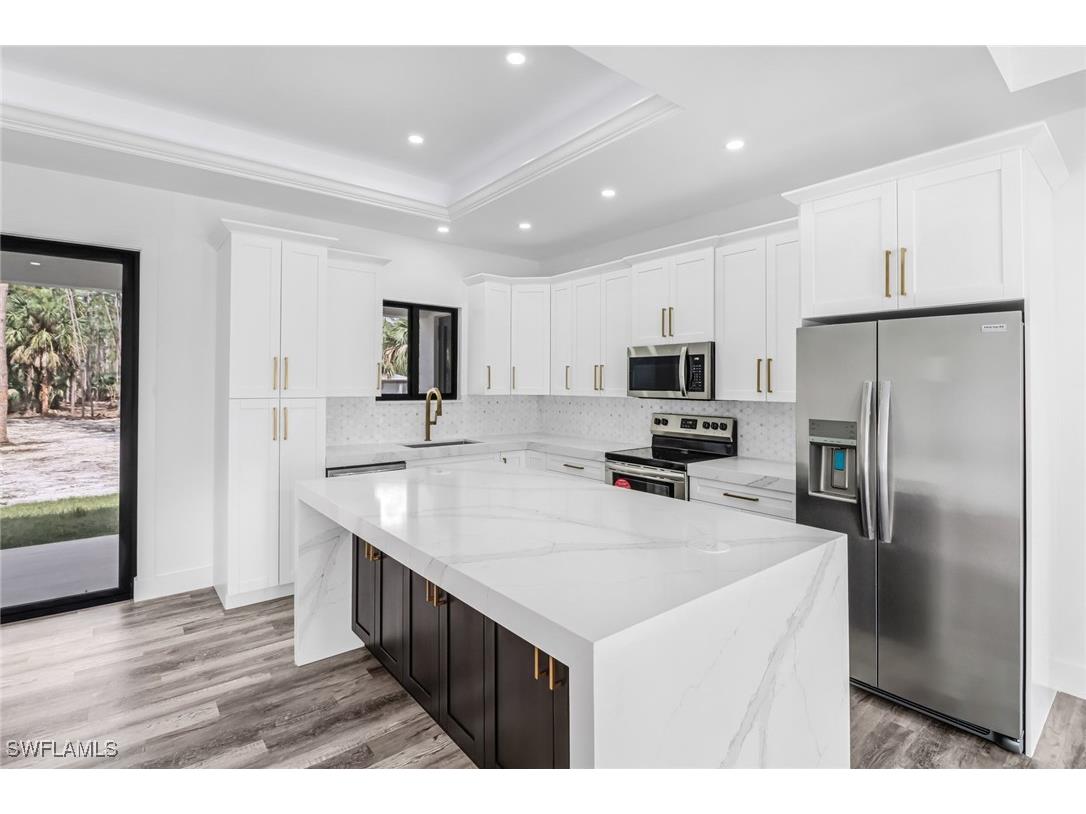 3232 47th Avenue NE Naples FL 34120 225082204 image10