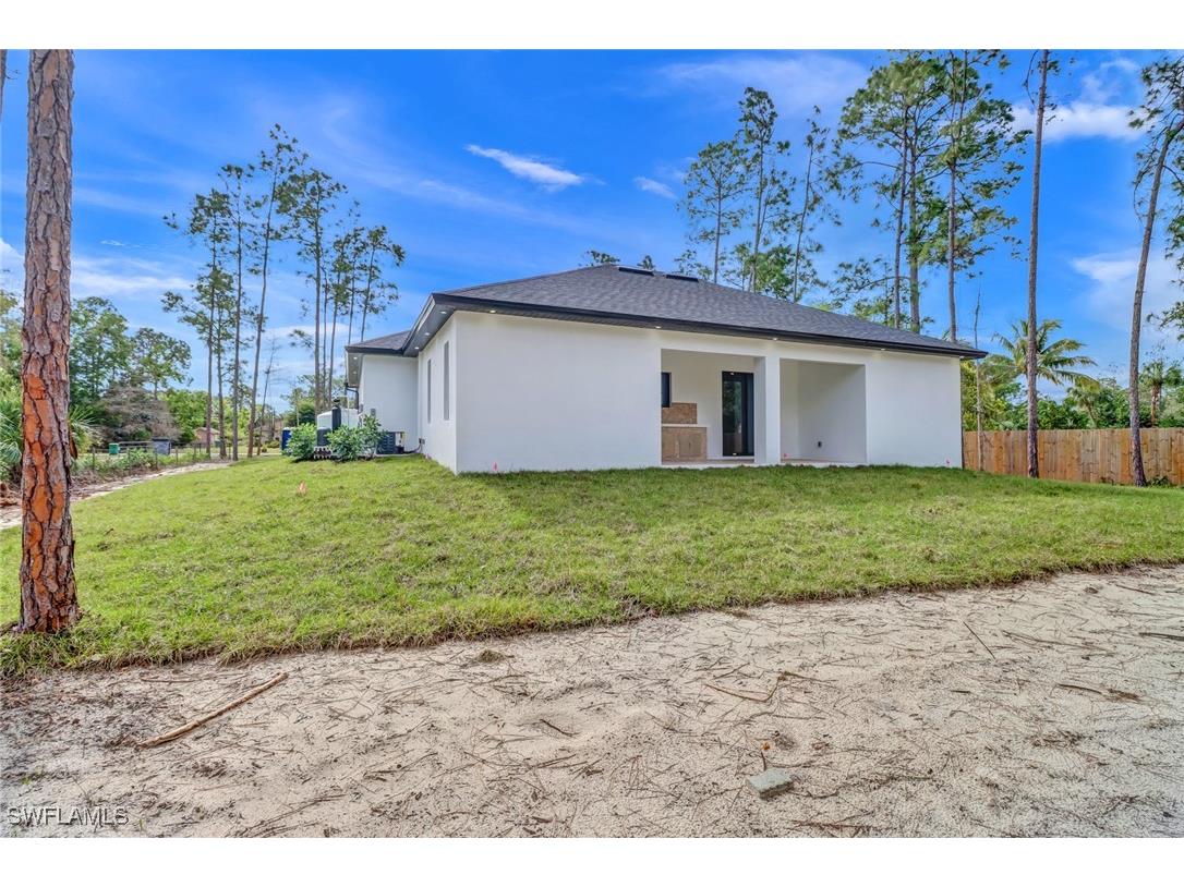 3232 47th Avenue NE Naples FL 34120 225082204 image37