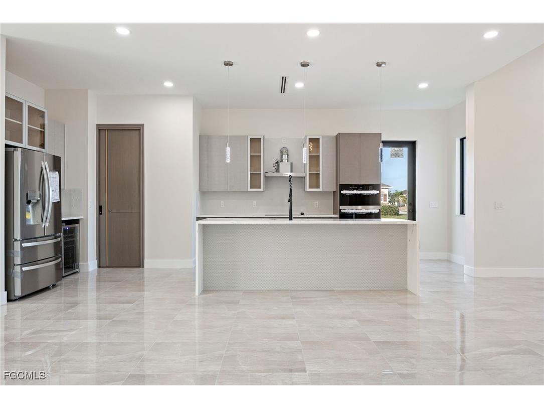 3232 NW 21st Street Cape Coral FL 33993 2025017558 image17