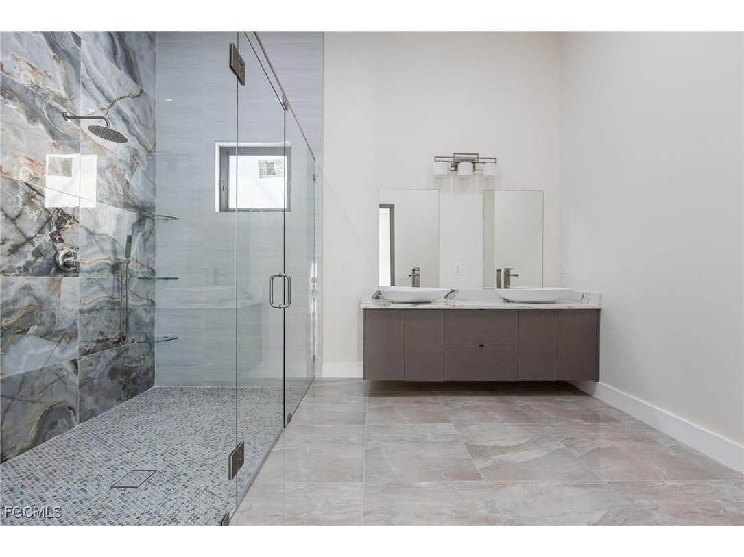 3232 NW 21st Street Cape Coral FL 33993 2025017558 image26