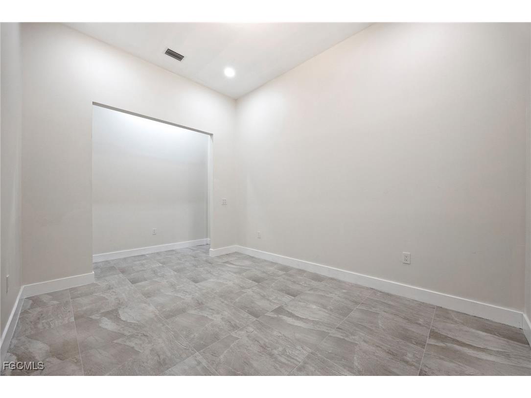 3232 NW 21st Street Cape Coral FL 33993 2025017558 image31