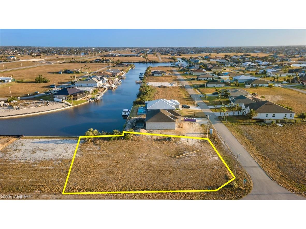 3232 Yucatan Parkway Cape Coral FL 33993 223070760 image1