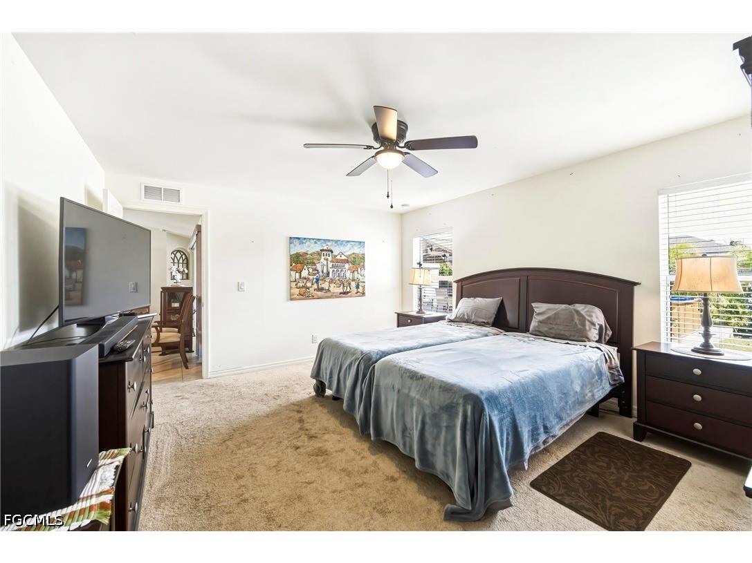 3233 NW 21st Street Cape Coral FL 33993 2026022292 image10