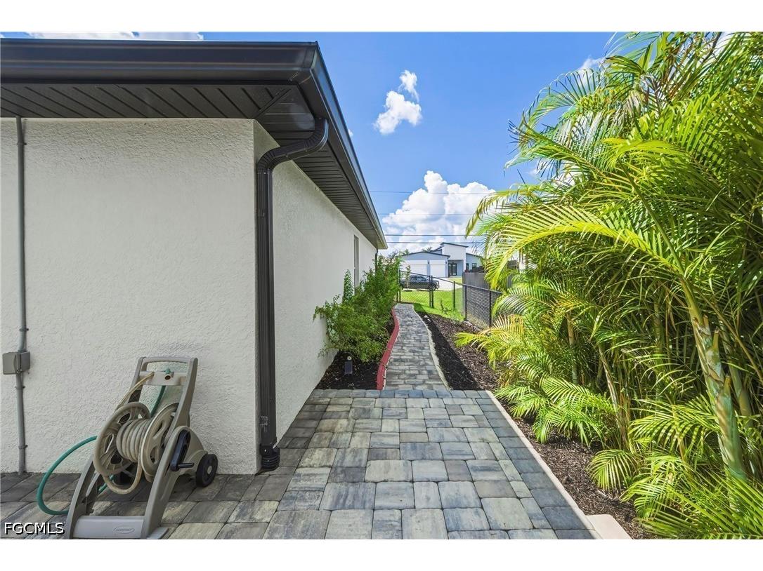 3233 NW 21st Street Cape Coral FL 33993 2026022292 image26