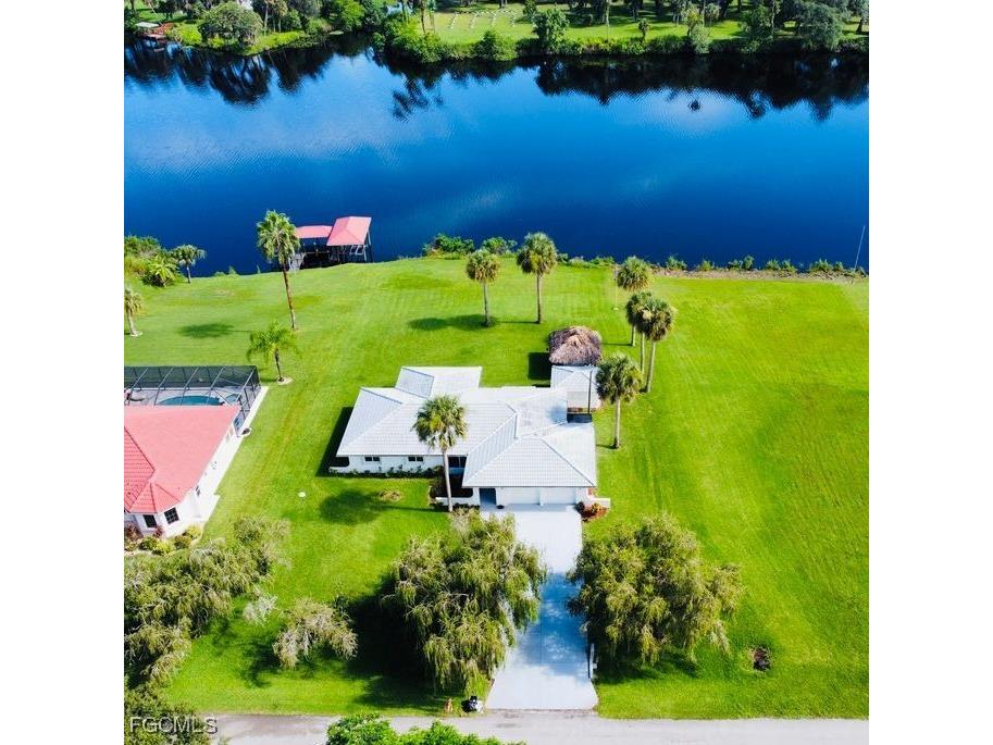 3233 Shell Lane Fort Denaud FL 33935 2025002933 image1