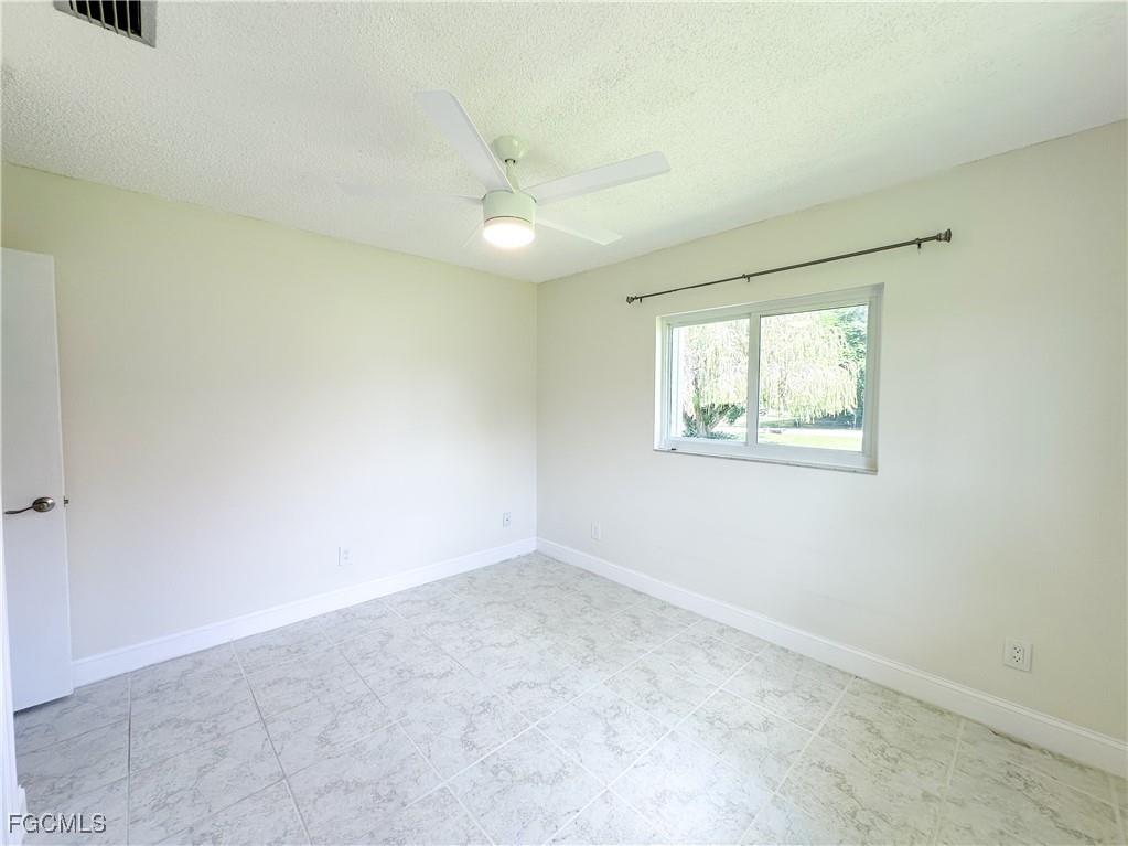 3233 Shell Lane Fort Denaud FL 33935 2025002933 image17