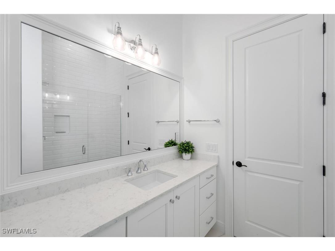 3233 Tavolara Lane Naples FL 34114 225074990 image16