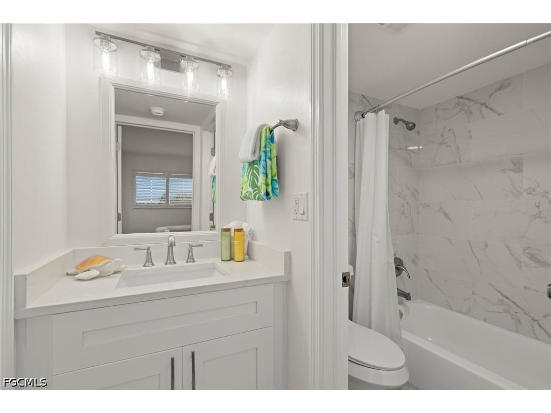 3233 Tennis Villas Captiva FL 33924 2026015776 image21
