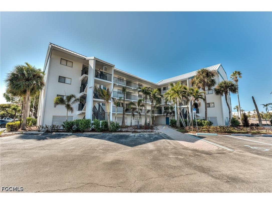 3233 Tennis Villas Captiva FL 33924 2026015776 image29